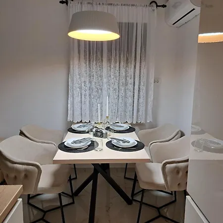 Kolakovic Apartamento *